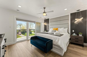 Luxury 3 level 3 Bedroom 171-12 Condos